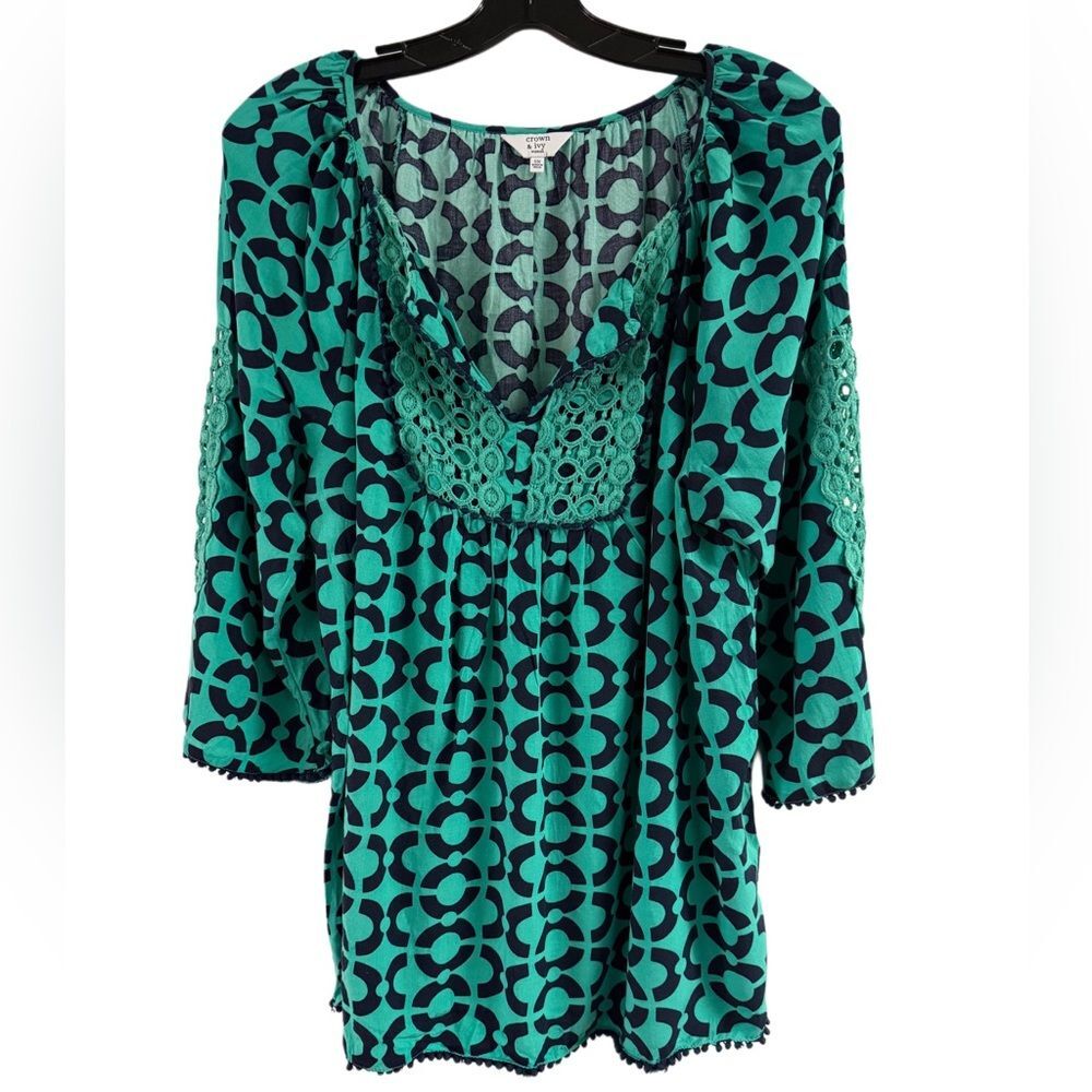Crown & Ivy Print Crochet Detail Top Plus Size 0X